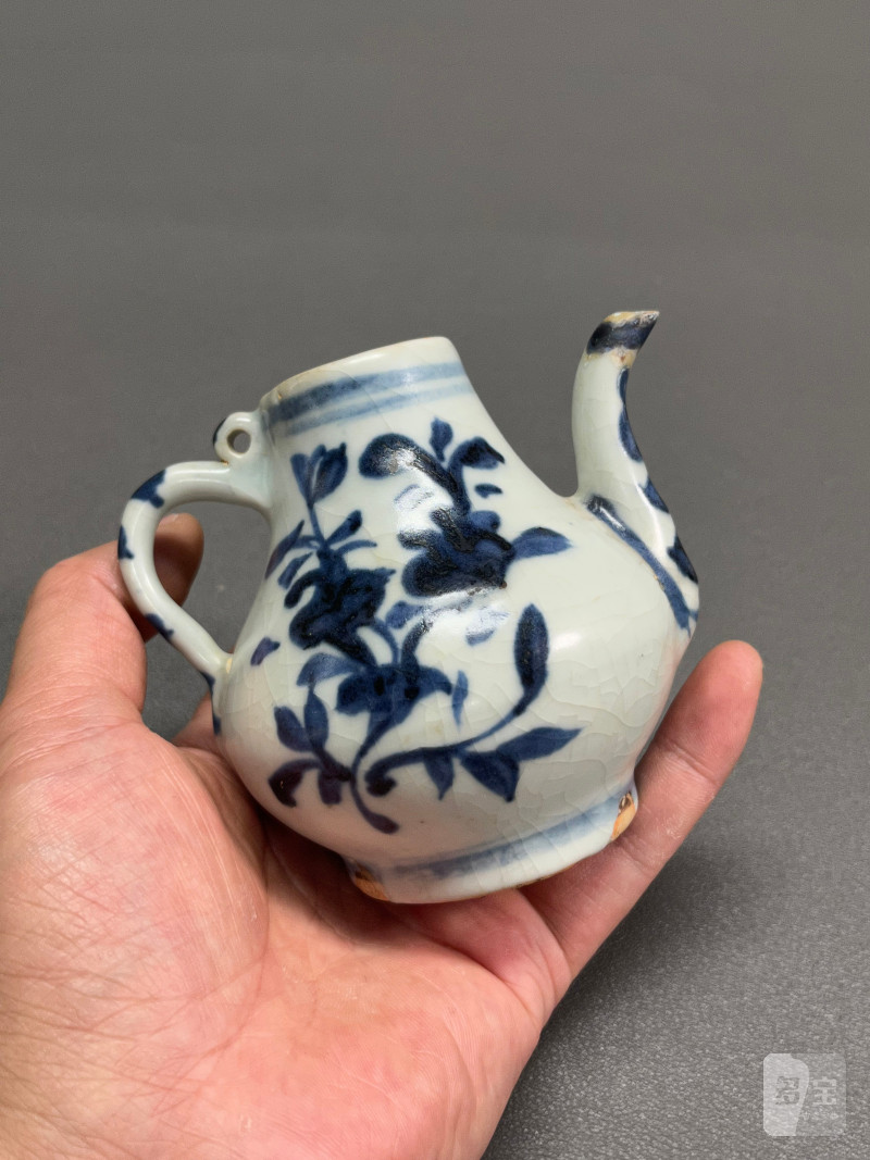 元  青花花卉纹执壶 - 图8